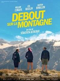    / Debout sur la montagne